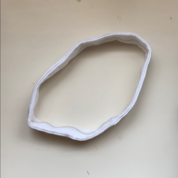 Ivivva white headband - Picture 2 of 2